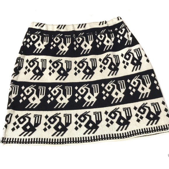 Brandy Melville Dresses & Skirts - Brandy Melville Tribal print knit skirt small